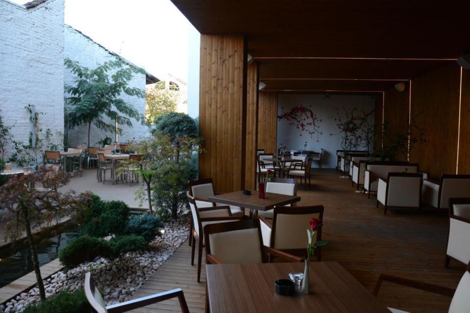 正帝广场酒店 德罗贝塔-塞维林堡 外观 照片